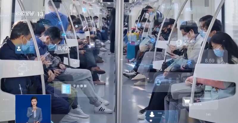 东拼西凑DeepSeek教程卖课冰球突破游戏网站转发提醒！有人(图3)