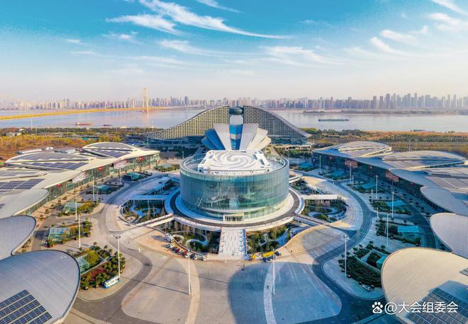 5中国国际性文化节-武汉国际成人用品展冰球突破2025成人情趣用品展-202(图2)